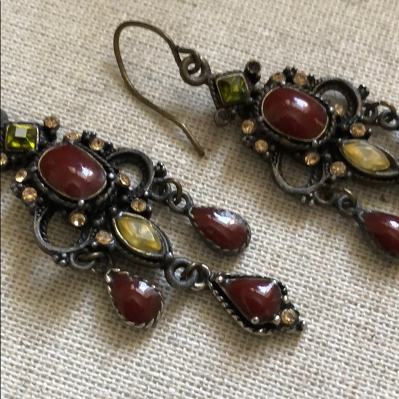 ✨3/$30 Antique style earrings - Picture 4 of 5
